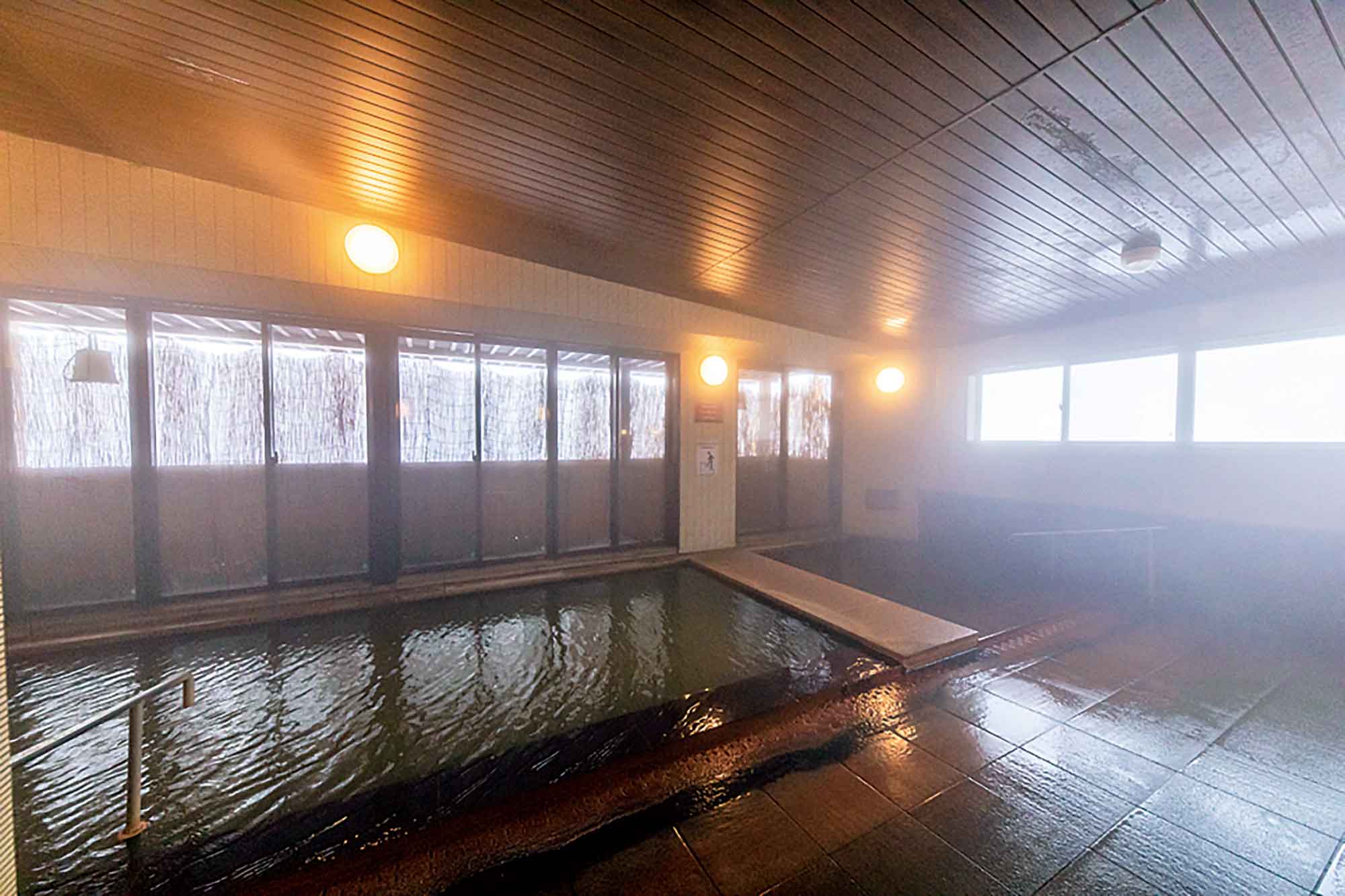 会津の温泉で心も体もポカポカに（3）～会津だけで堪能できる希少なお湯 レア泉質